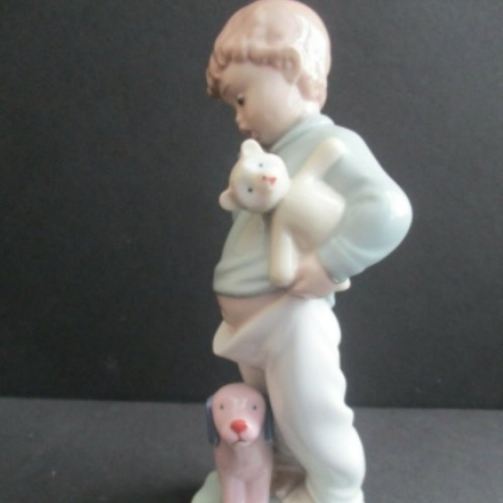 Lladro Nao 'Hello Mommy' Porcelain Figurine of boy on phone with teddy and dog